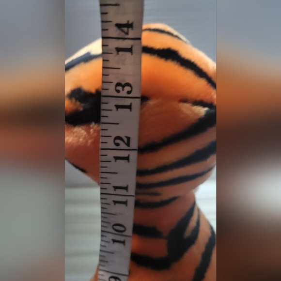 Vintage 14" TIGGER PLUSH Walt Disney Theme Park Winnie the Pooh Disneyland - Picture 2 of 9